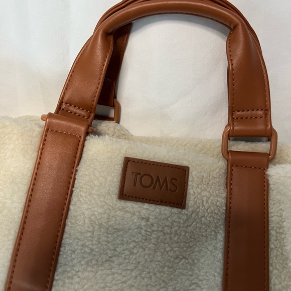 Toms Bags Toms Weekendertravel Bag Sherpa Zipper Top Poshmark